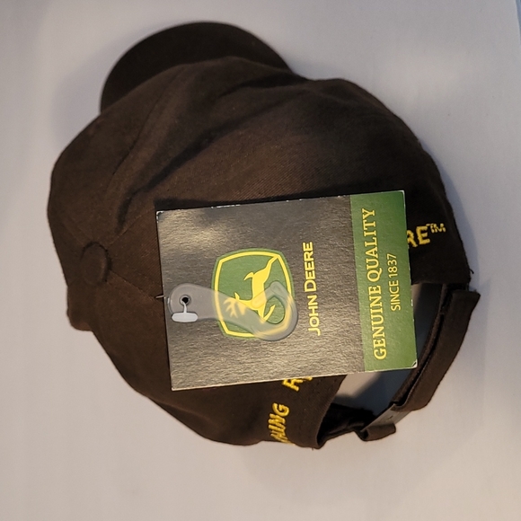 John Deere | Accessories | John Deere Nothing Runs Like A Deere Brown